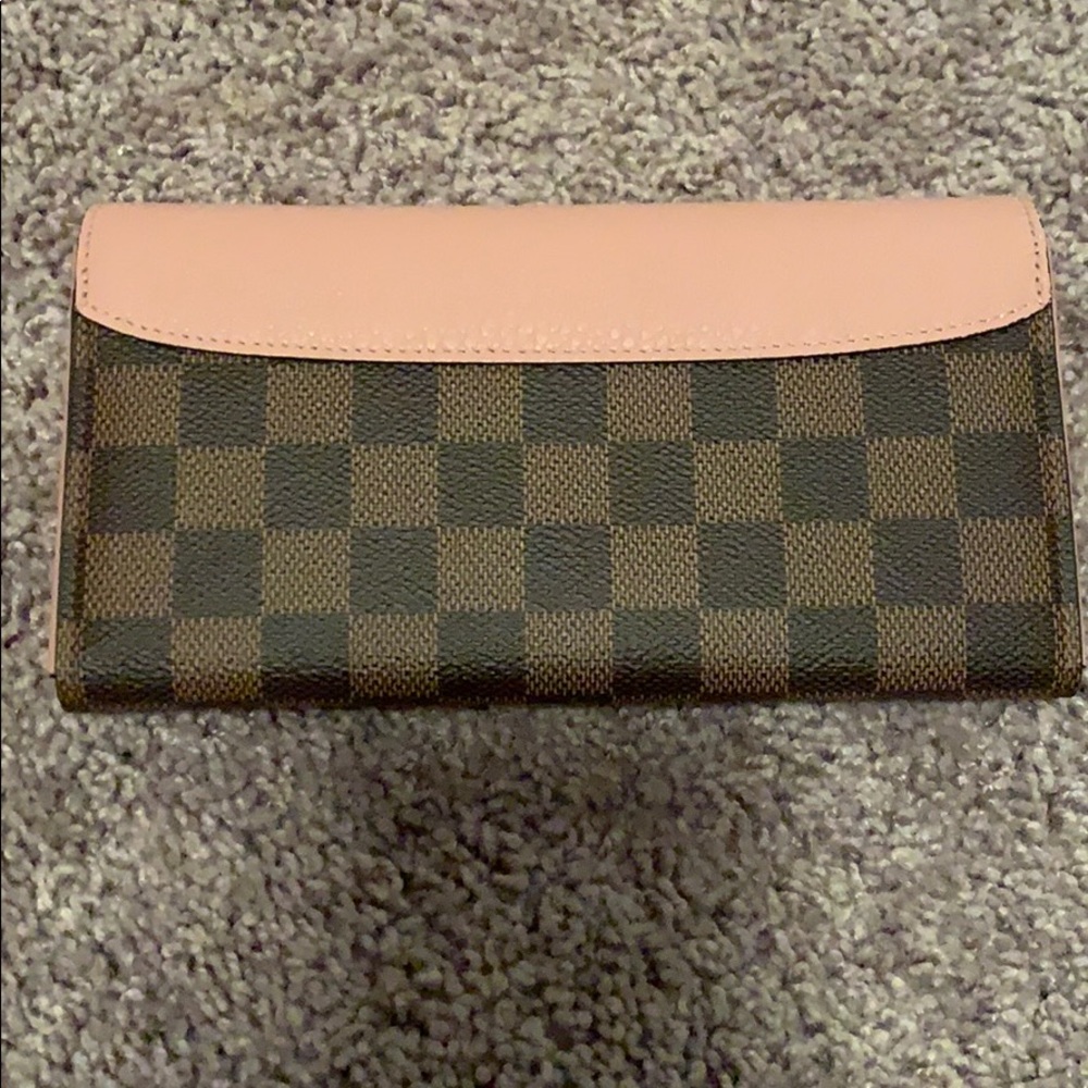 100% Authentic Louis Vuitton Normandy Wallet - Picture 5 of 11